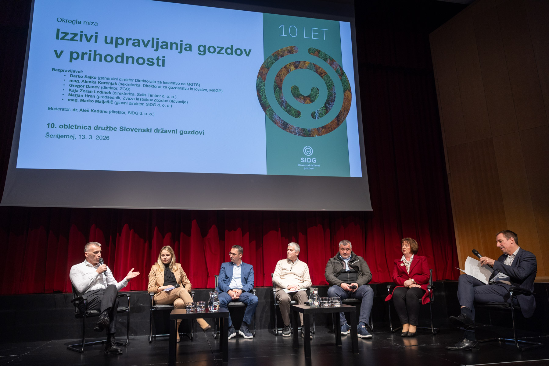 10 let družbe Slovenski državni gozdovi: razprava o prihodnosti upravljanja gozdov v Sloveniji