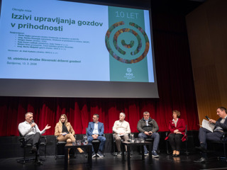 10 let družbe Slovenski državni gozdovi: razprava o prihodnosti upravljanja gozdov v Sloveniji
